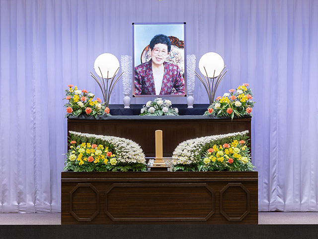 花祭壇プラン LF05+(会場・控室)